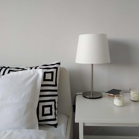 White Almond Apartment Budapest Exteriör bild
