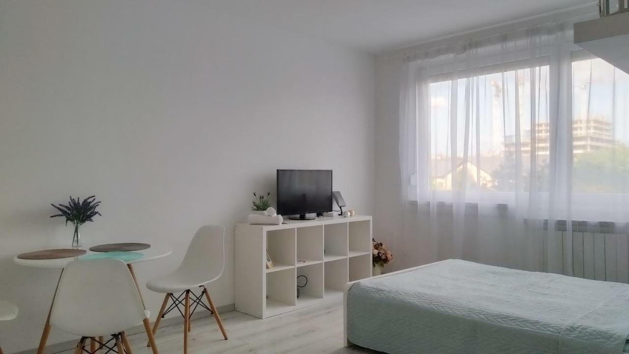 White Almond Apartment Budapest Exteriör bild